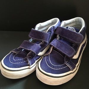 Vans Off-the-Wall Hi-top skate sneaker.